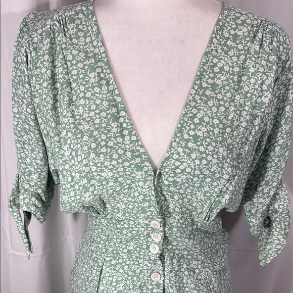 Faithfull The Brand Mariann Green Floral Button Mini Dress Size 6 (M) - Picture 4 of 10